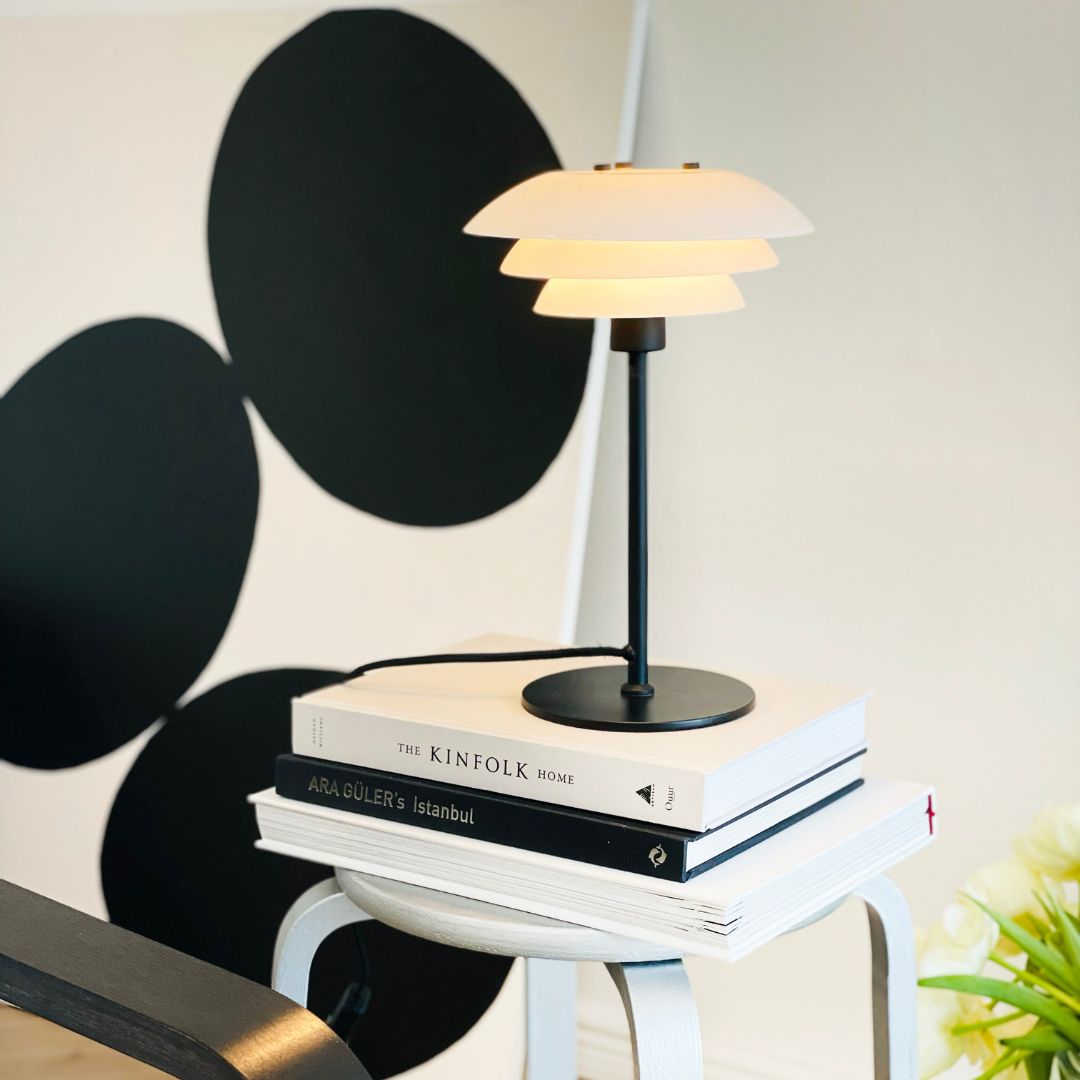 Dyberg-bordlampe