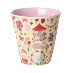 Kindertassen und Kindergl&auml;ser