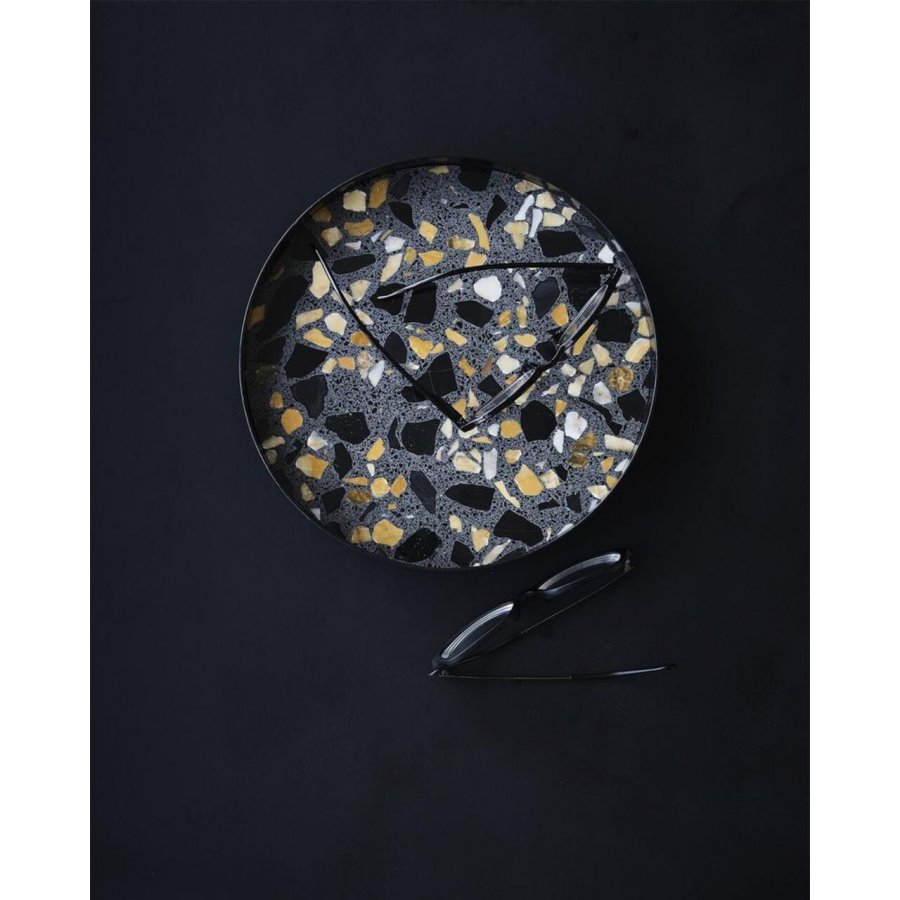 Lucie Kaas Erat Bakke  24,5 cm, Sort Terazzo