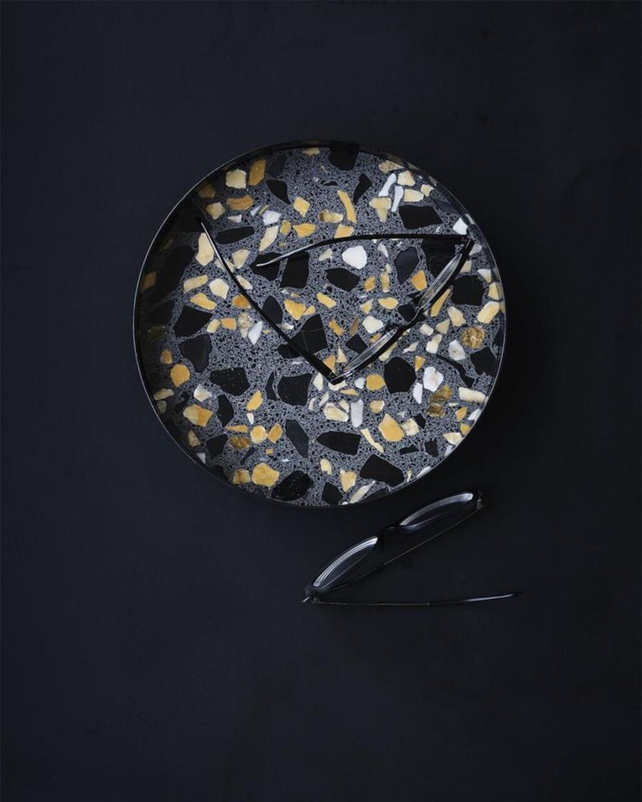 Lucie Kaas Erat Bakke  24,5 cm, Sort Terazzo