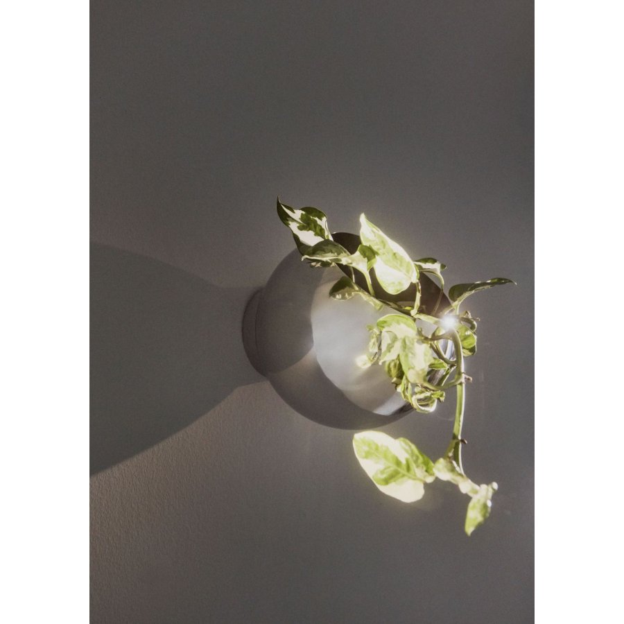 AYTM GLOBE Hängender Blumentopf H15,4 cm, Silber
