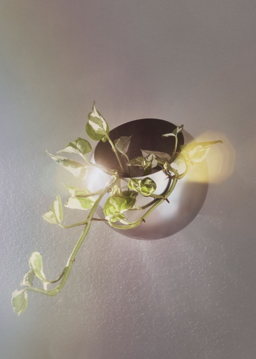 AYTM GLOBE Hängender Blumentopf H15,4 cm, Silber