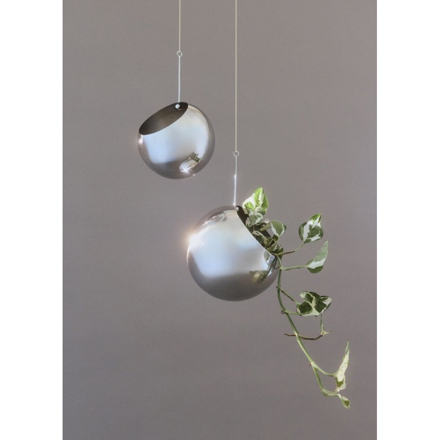 AYTM GLOBE Hängender Blumentopf H28 cm, Silber