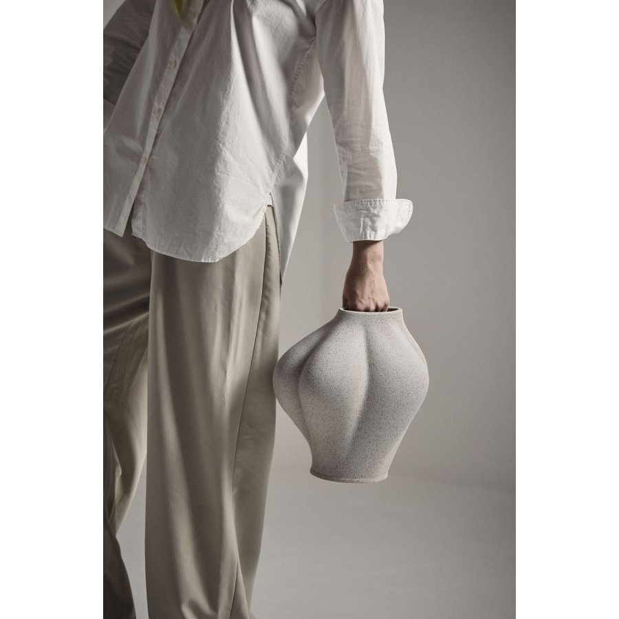 AYTM SALTARE Vase H30 cm, Light Taupe