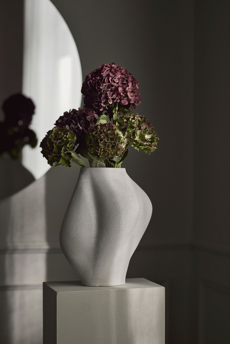 AYTM SALTARE Vase H35 cm, Cream