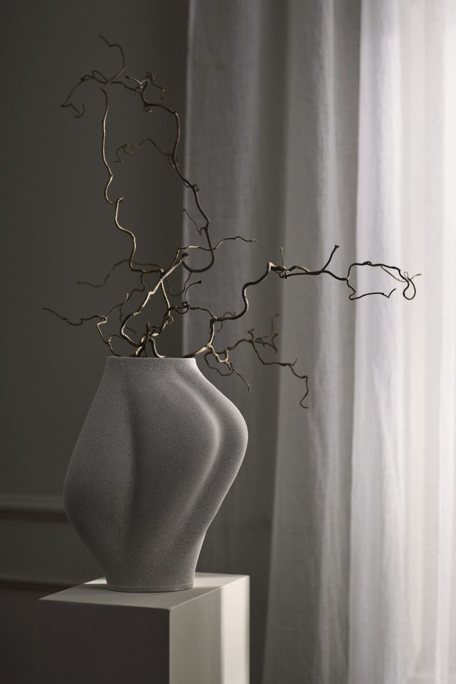 AYTM SALTARE Vase H35 cm, Light Taupe