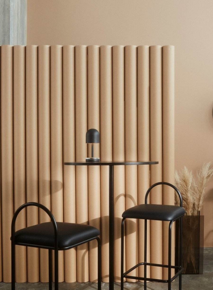 AYTM FLOS Vase H59 cm, Taupe