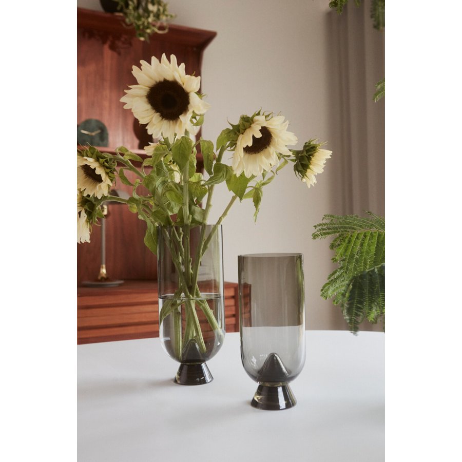 AYTM Glacies Vase H23.5 cm, Schwarz