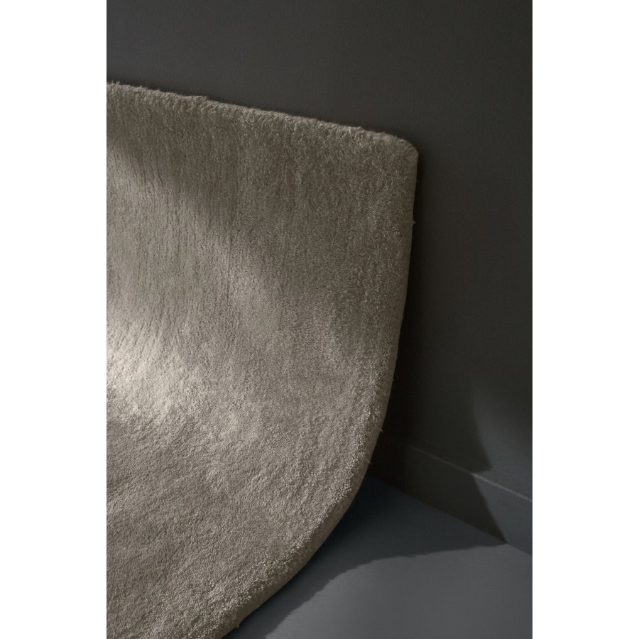 AYTM Stilla Teppich 160x130 cm, Taupe