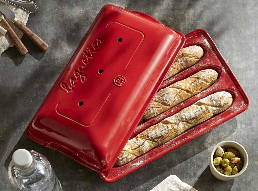 Emile Henry Br�dform til Baguette 23x39,5 cm, R�d