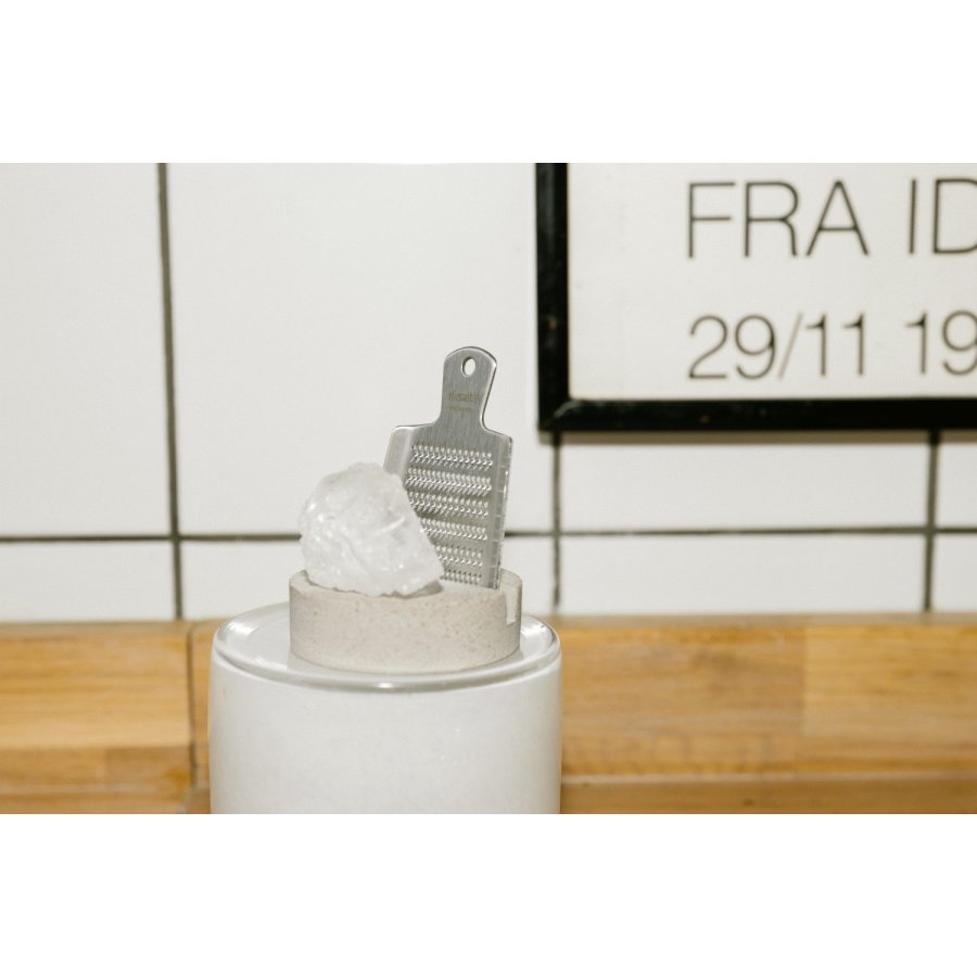 Rivsalt Salzstein mit Reibe 40 g, Steinsalz