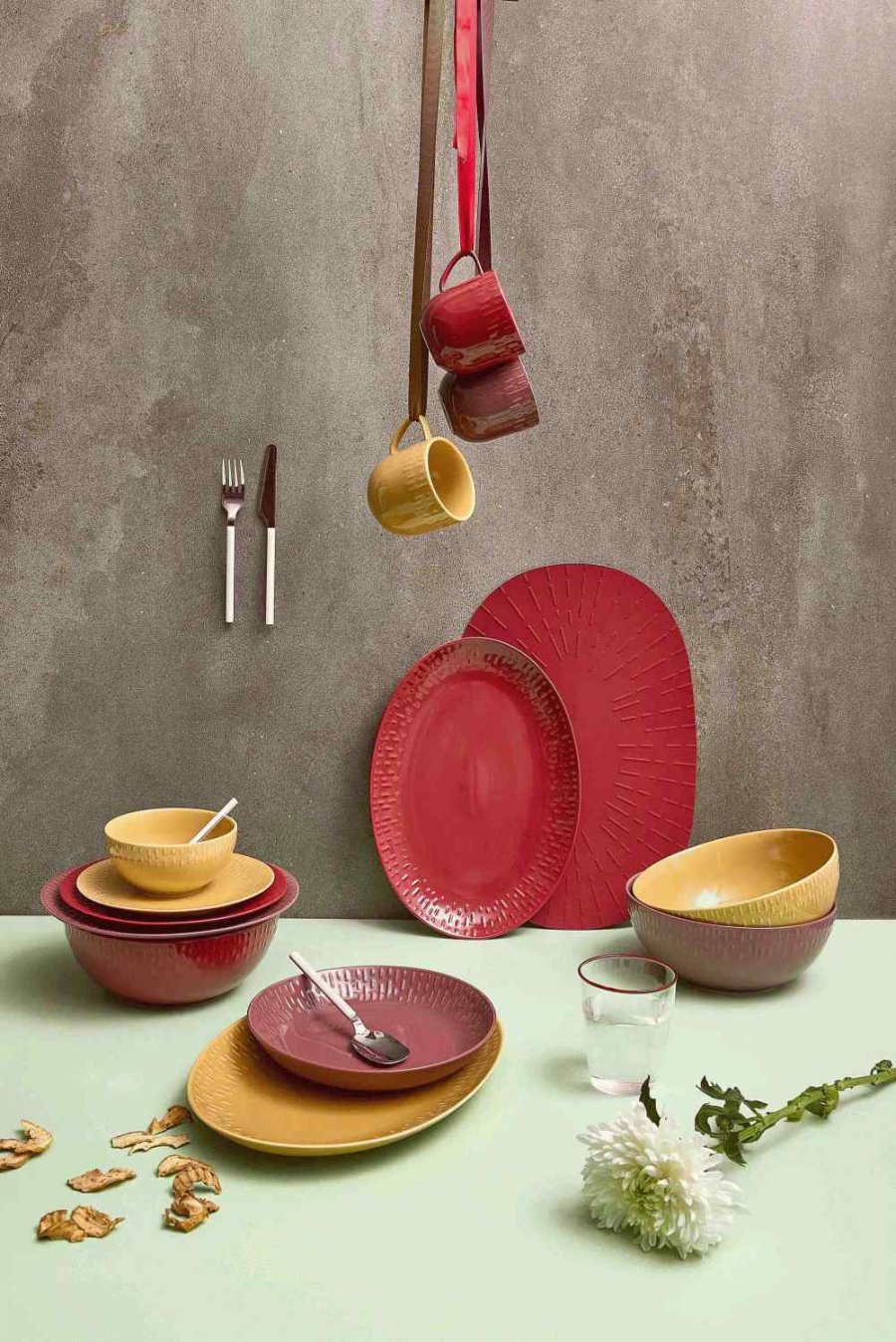 aida Confetti Pastatallerken 23 cm, Bordeaux