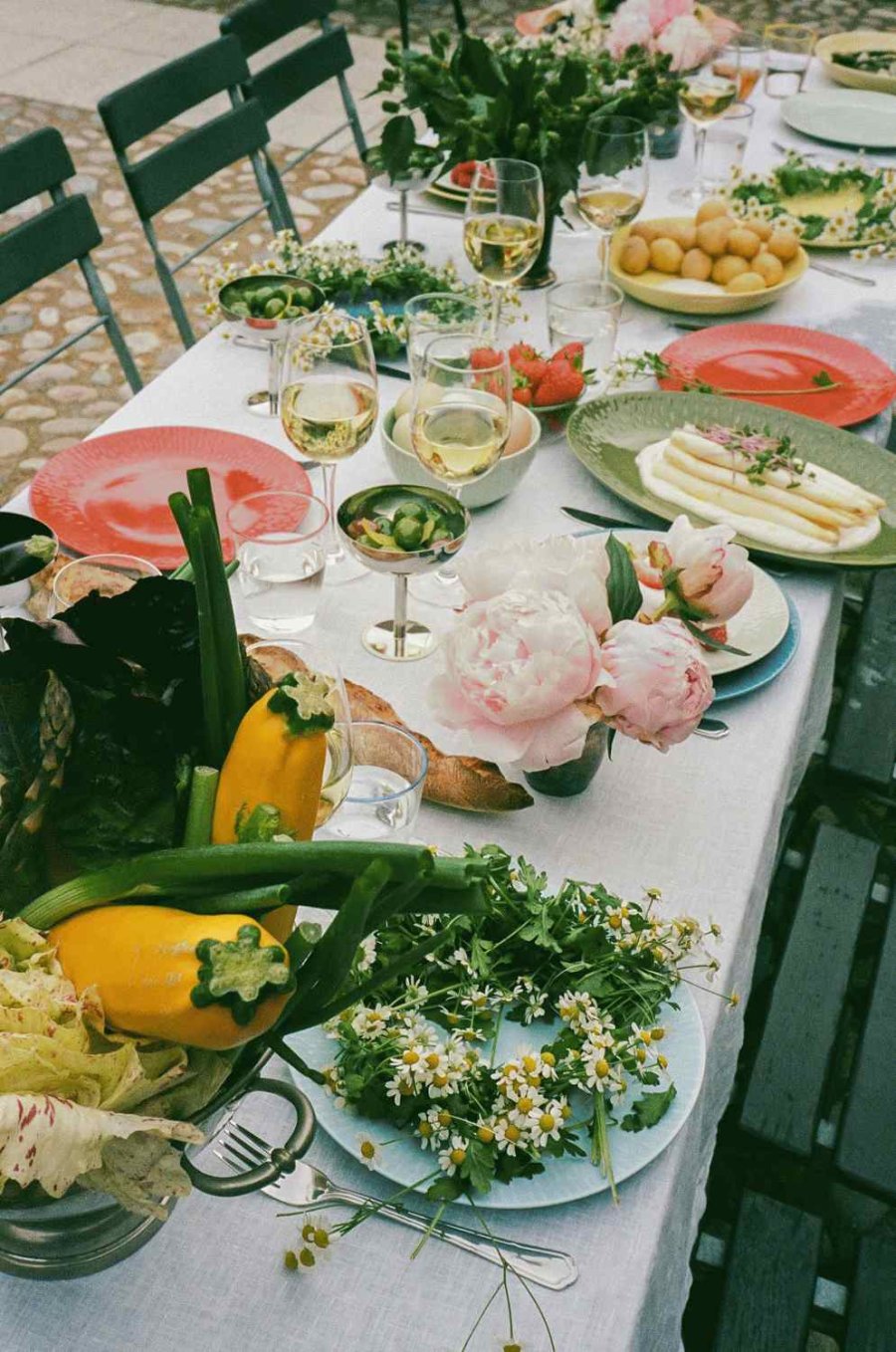 aida Confetti Tallerken 24 cm, R�d