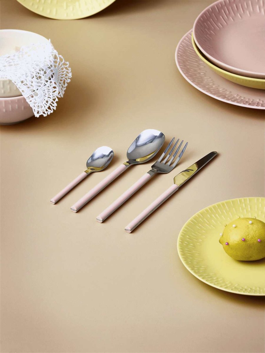 aida Confetti Bestiks�t 16 Dele, Lyser�d