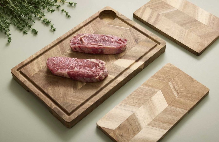 aida Schneidebrett mit Saftrille 26x40 cm, Akazie