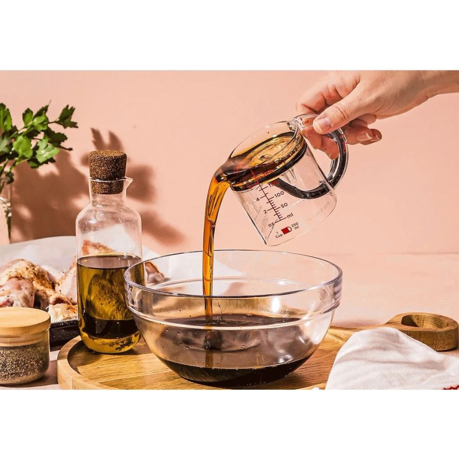 Dreamfarm Upcup 4-in-1 Verstellbarer Messbecher 250 ml