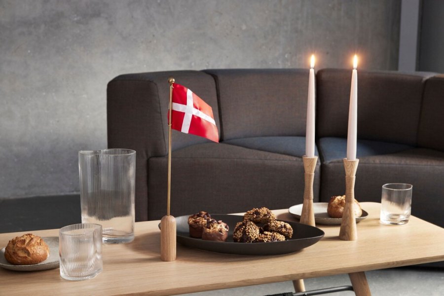 Andersen Furniture Celebrating Flag H40 cm