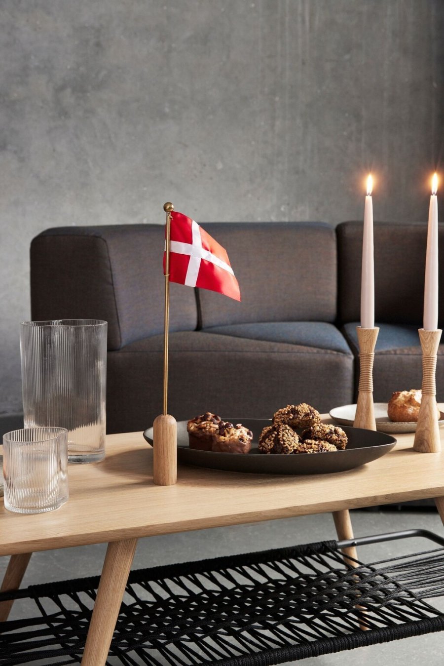 Andersen Furniture Celebrating Flag H40 cm