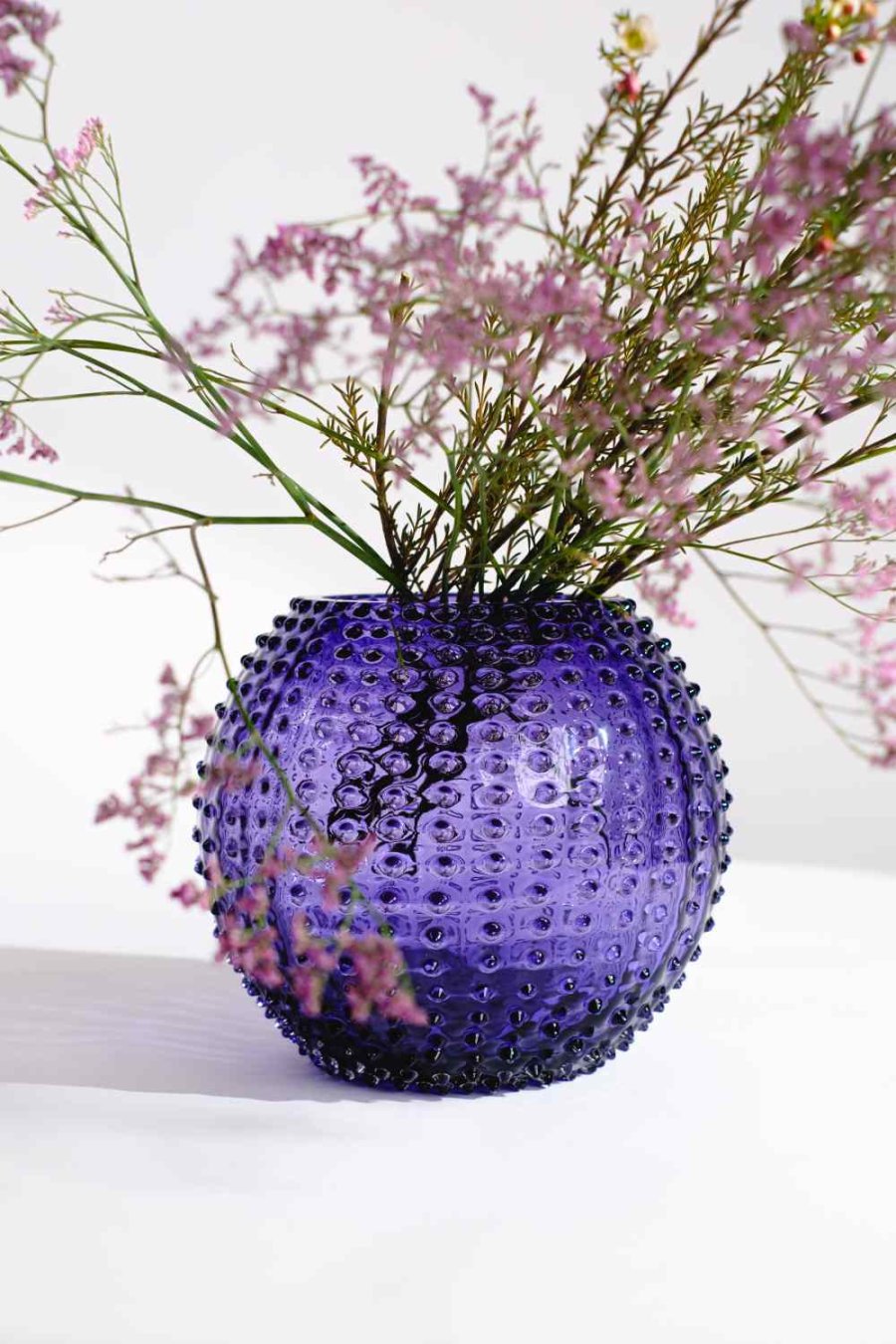 Anna von Lipa Hobnail Globe Vase H24 cm, Indigo