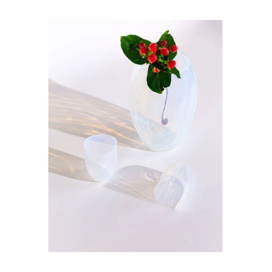 Anna von Lipa Opaline Elipse Vase H23 cm, Creamy White