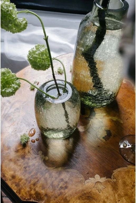 Anna von Lipa Frosty Vase H13,5 cm, Olivegreen