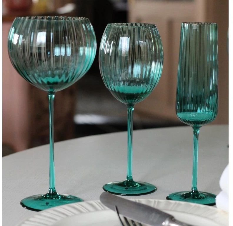 Anna von Lipa Lyon Rotweinglas 580 ml, Turquoise
