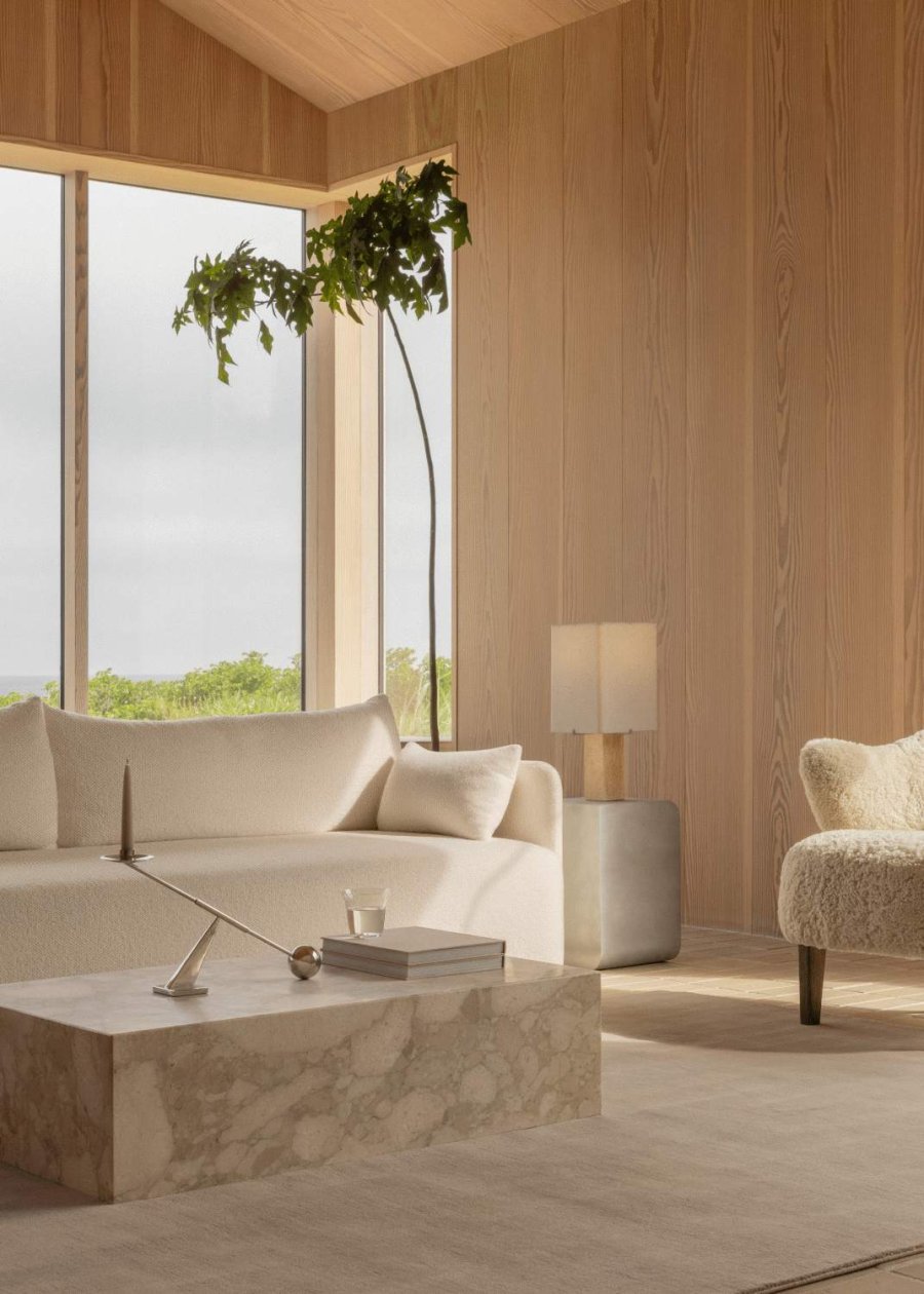 Audo Copenhagen Nonna Tischlampe H49 cm, Travertin/Sand