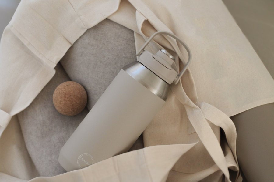 AYA&IDA Sports Drikkeflaske 950 ml, Cream Beige