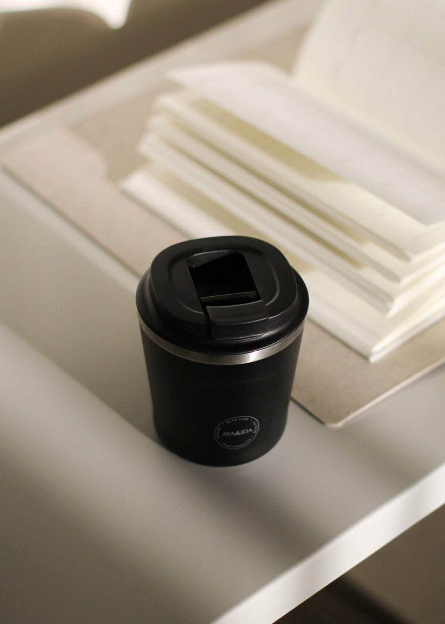 AYA&IDA CUP2GO Thermobecher 240 ml, Matte Black