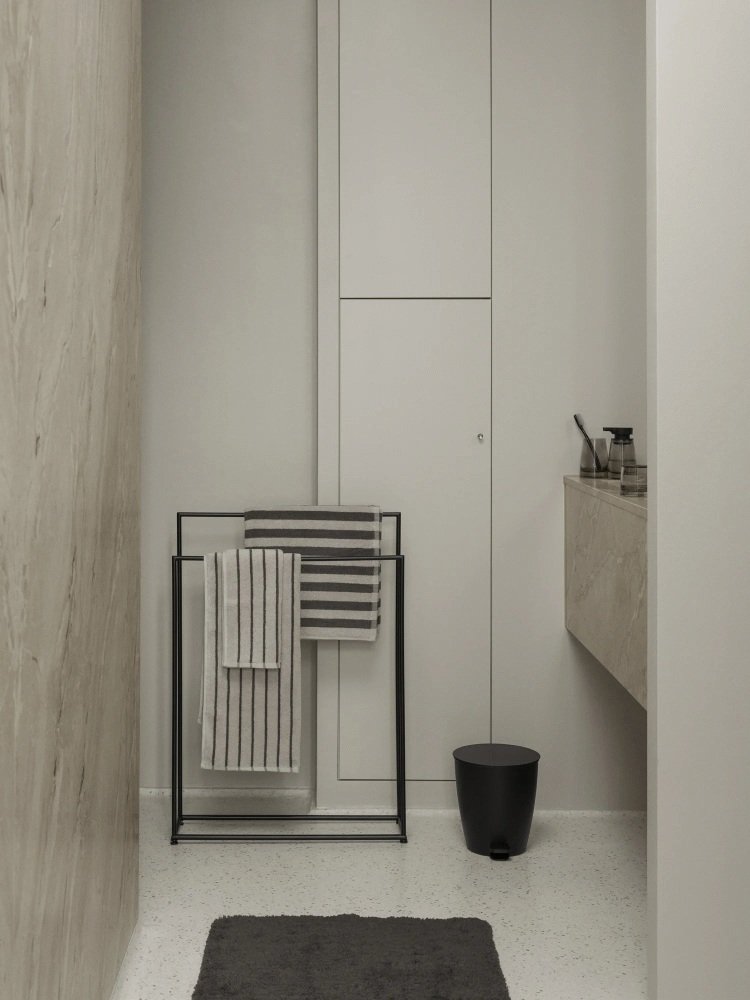 blomus AVA Pedaalemmer 3 L, Zwart