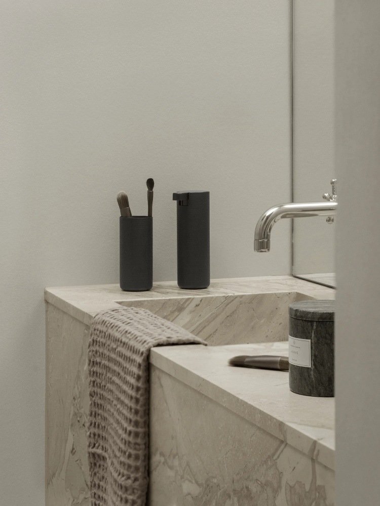 blomus MODO ROF Zahnb&uuml;rstenbecher H12 cm, Schwarz