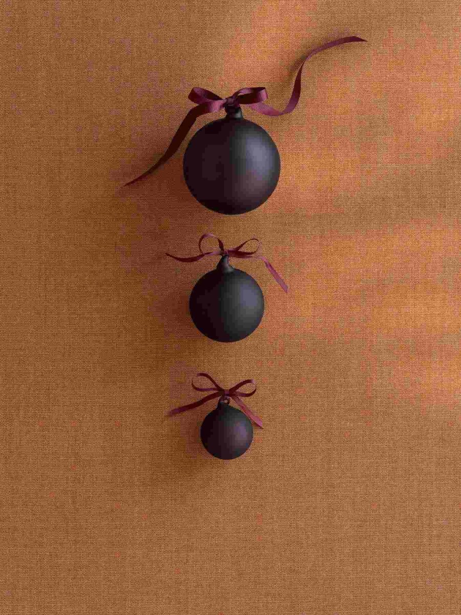 blomus JUHLA Weihnachtskugel 2er Set 9 cm, Midnight Plum