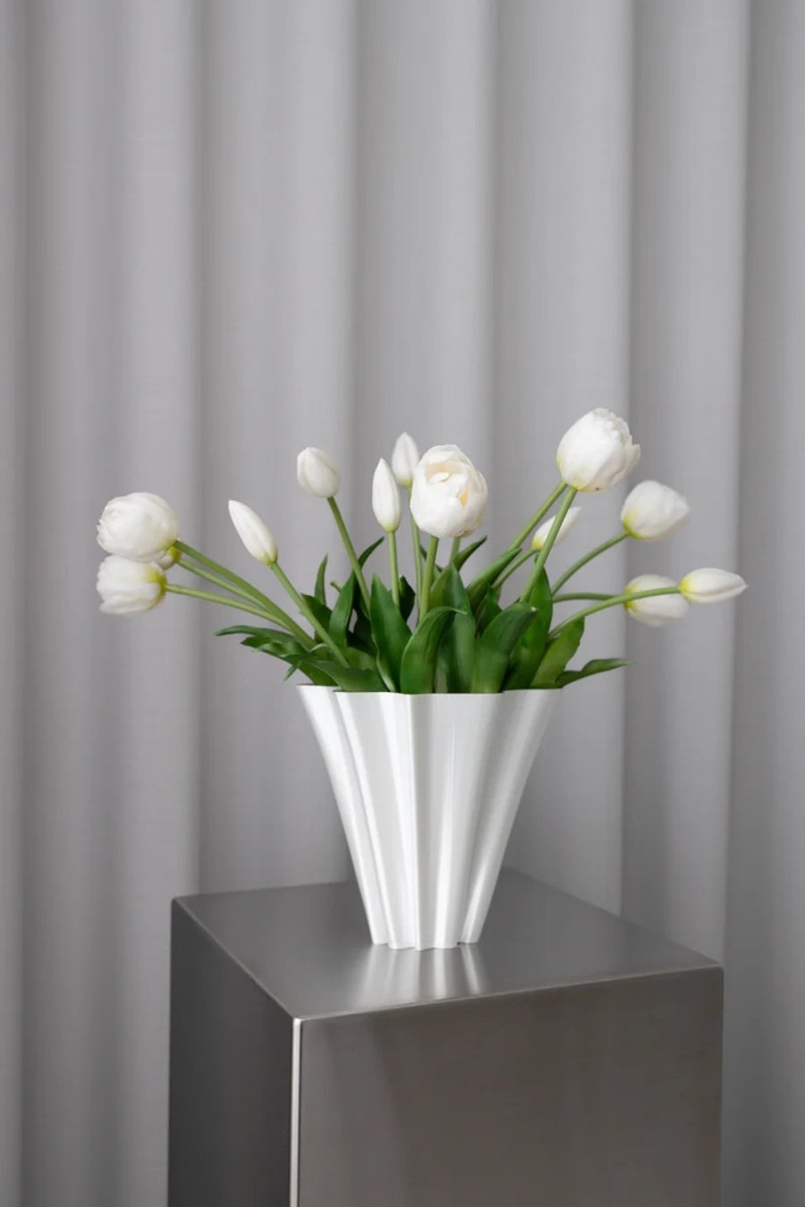 BLOOM OBJECTS Kunstige Fyldte Tulipaner Buket 3 Bundter 40 cm, Hvid