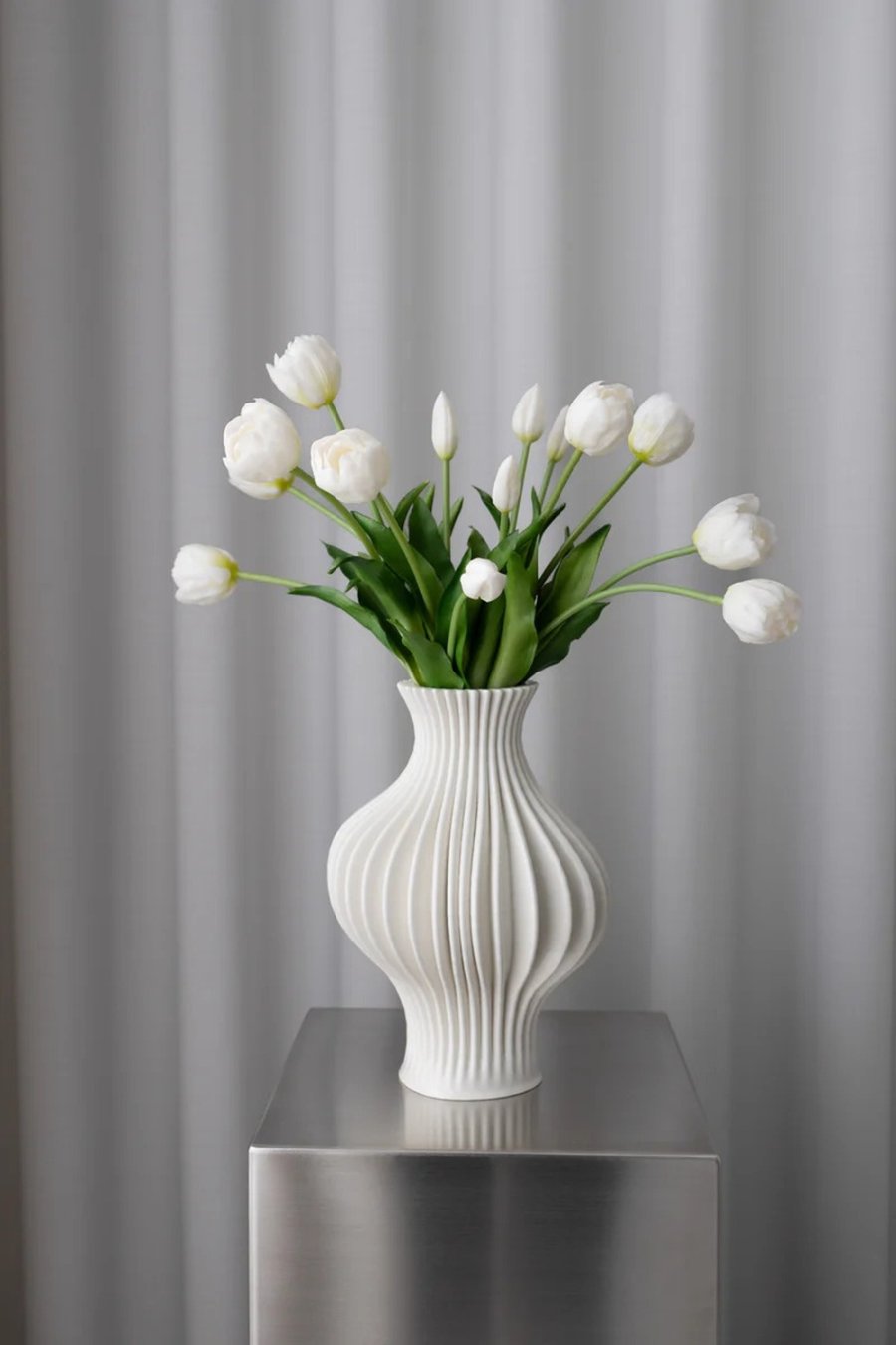 BLOOM OBJECTS Kunstige Fyldte Tulipaner Buket 3 Bundter 40 cm, Hvid