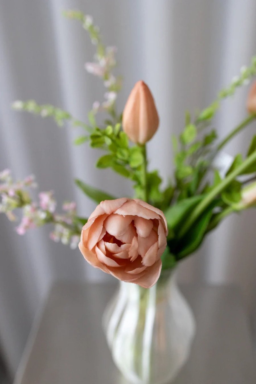 BLOOM OBJECTS Delicate Beige Buket