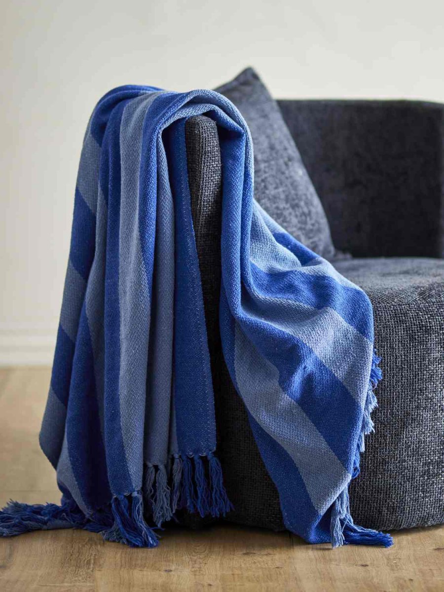 Bloomingville Frello Decke 130x160 cm, Blau