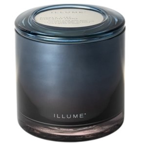 ILLUME x Bloomingville Duftkerzen 11,5/H12 cm, Hidden Lake