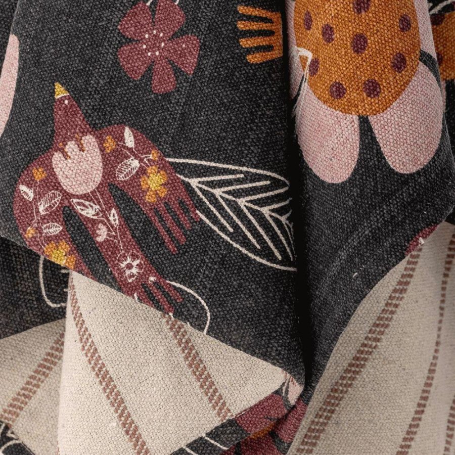 Bloomingville Vivielle Plaid 130x160 cm, Sort