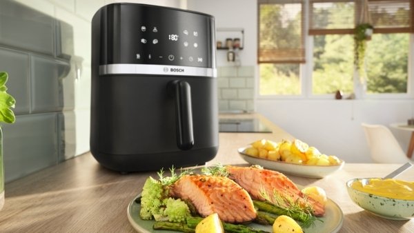 Bosch Serie 4 Air Fryer 6,1 L, Sort