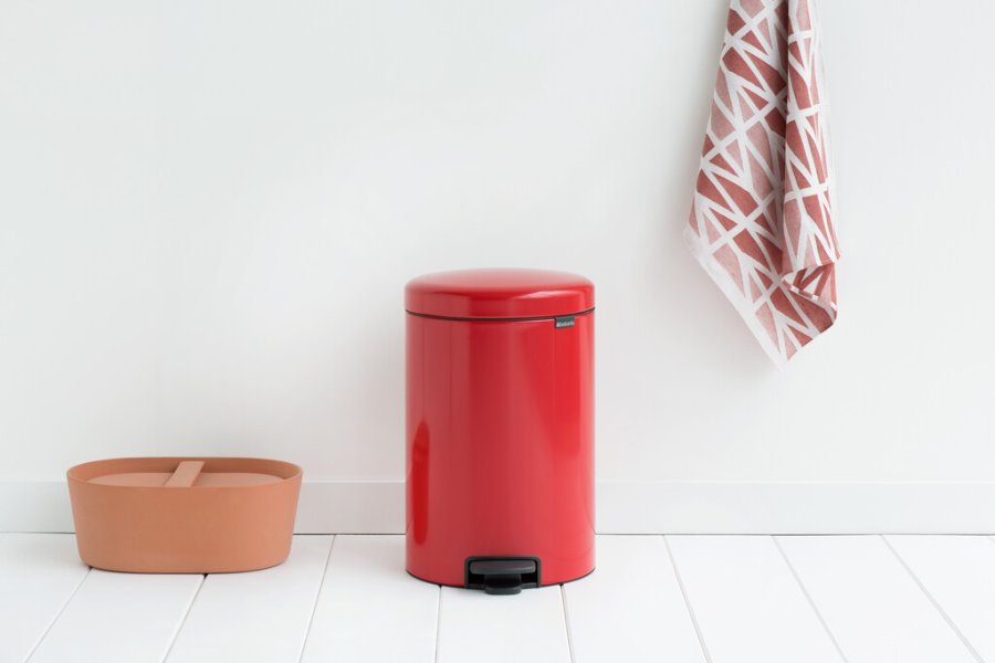 Brabantia NewIcon Pedalspand 20 L, Passion Red