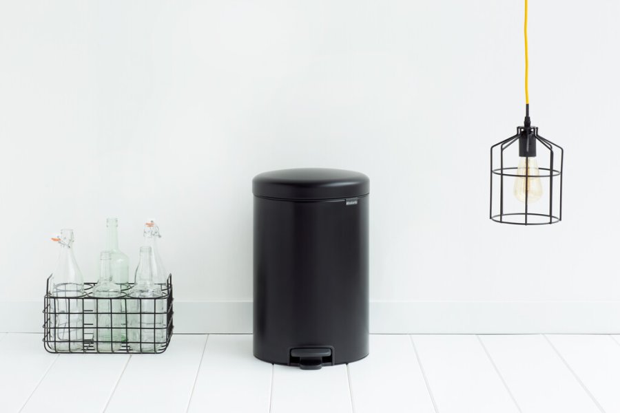 Brabantia NewIcon Pedalspand 20 L, Mat Sort