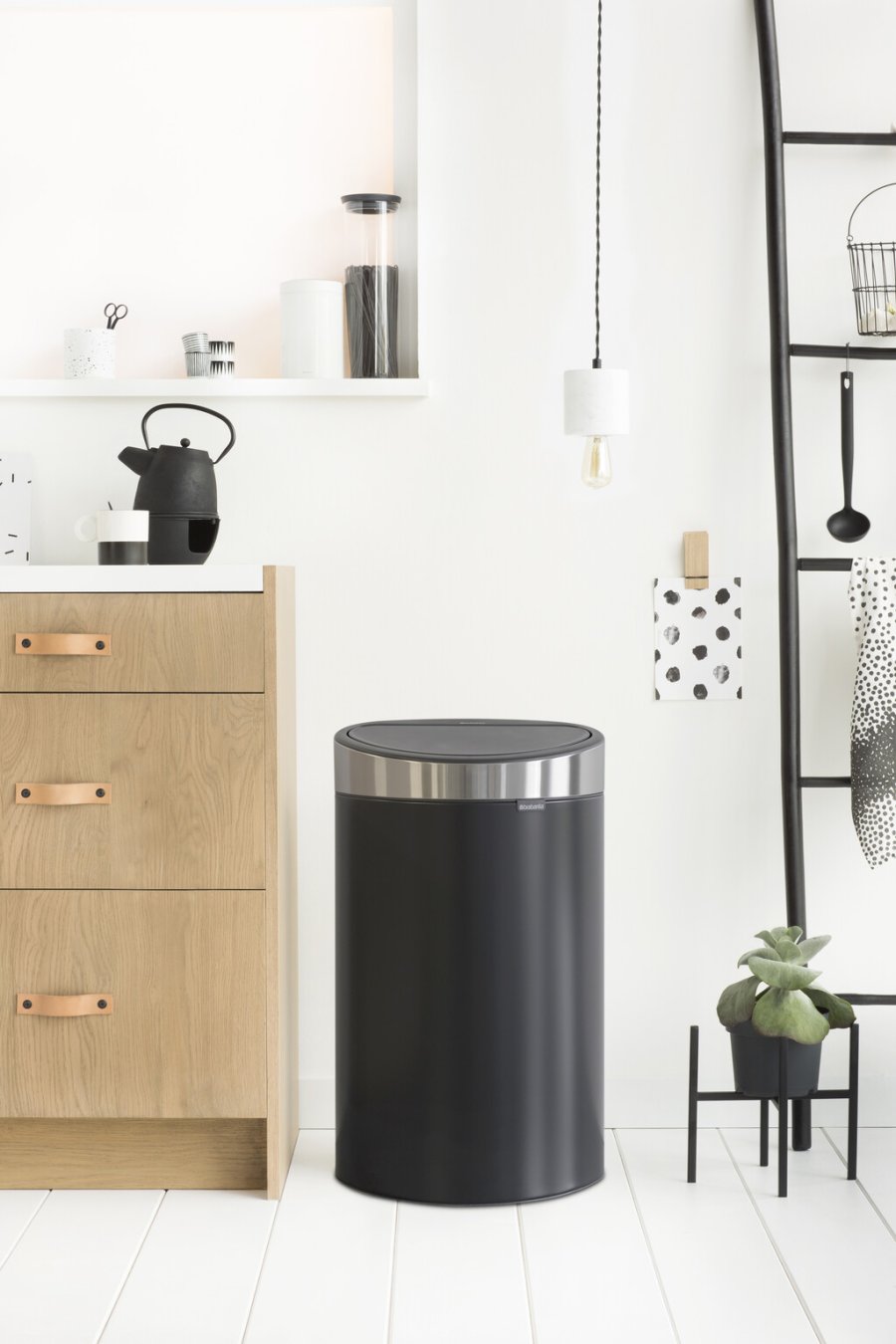 Brabantia Touch Affaldsspand 40 L, Mat Sort