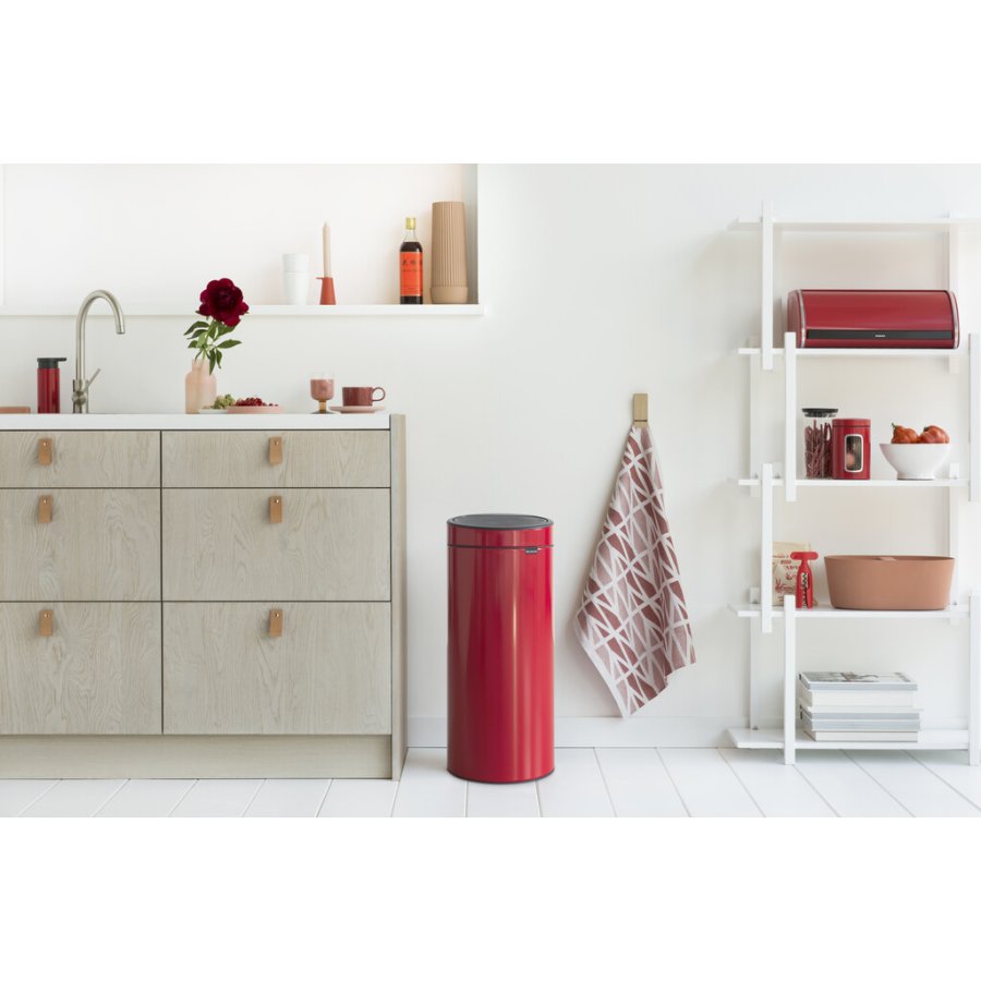 Brabantia Touch Affaldsspand 30 L, Passion Red