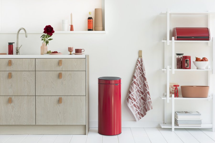 Brabantia Touch Affaldsspand 30 L, Passion Red