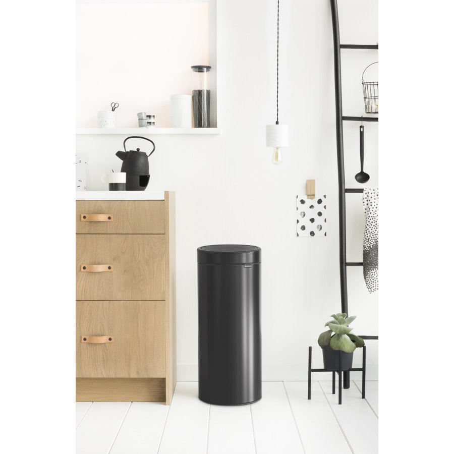 Brabantia Touch Affaldsspand 30 L, Mat Sort