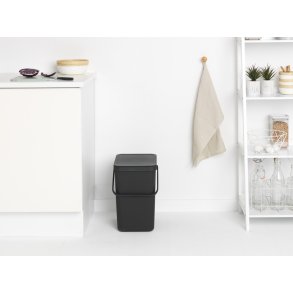 Brabantia Sort & Go Affaldsspand m. Låg 25 L, Grå