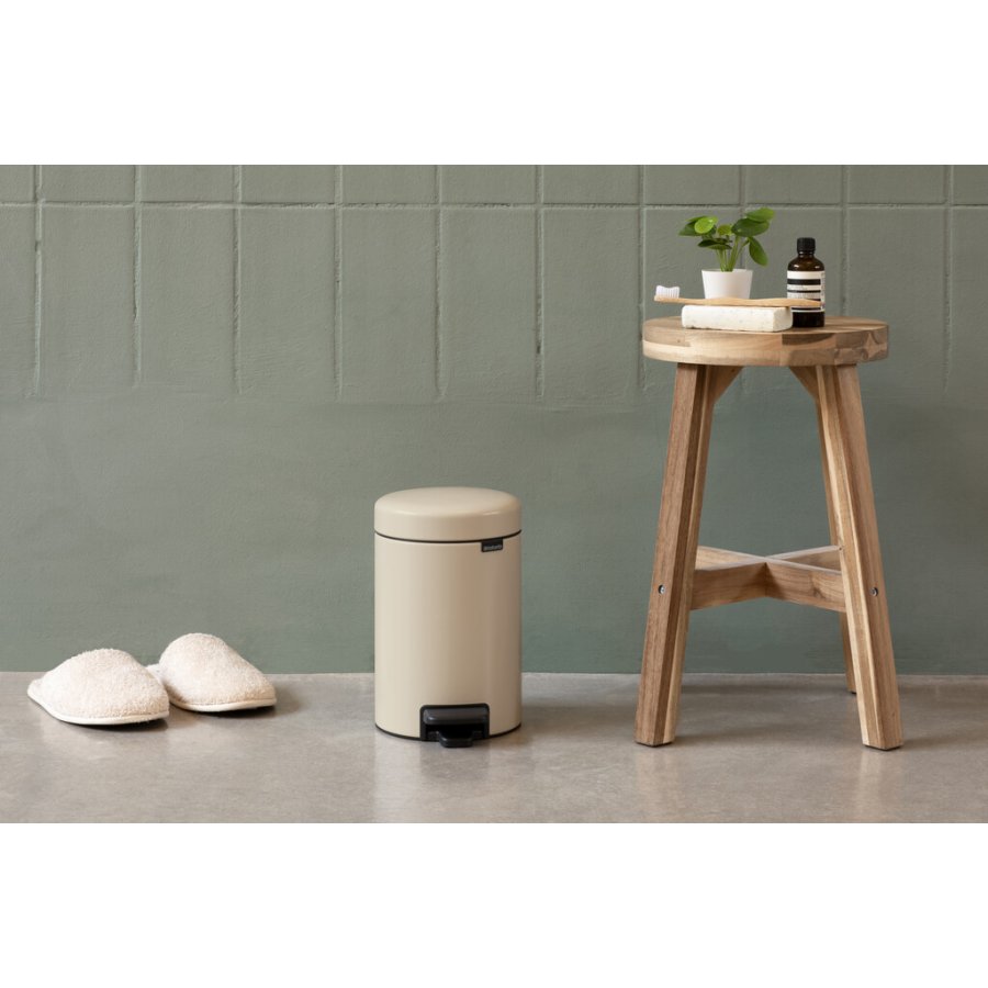 Brabantia NewIcon Pedalspand 5 L, Soft Beige