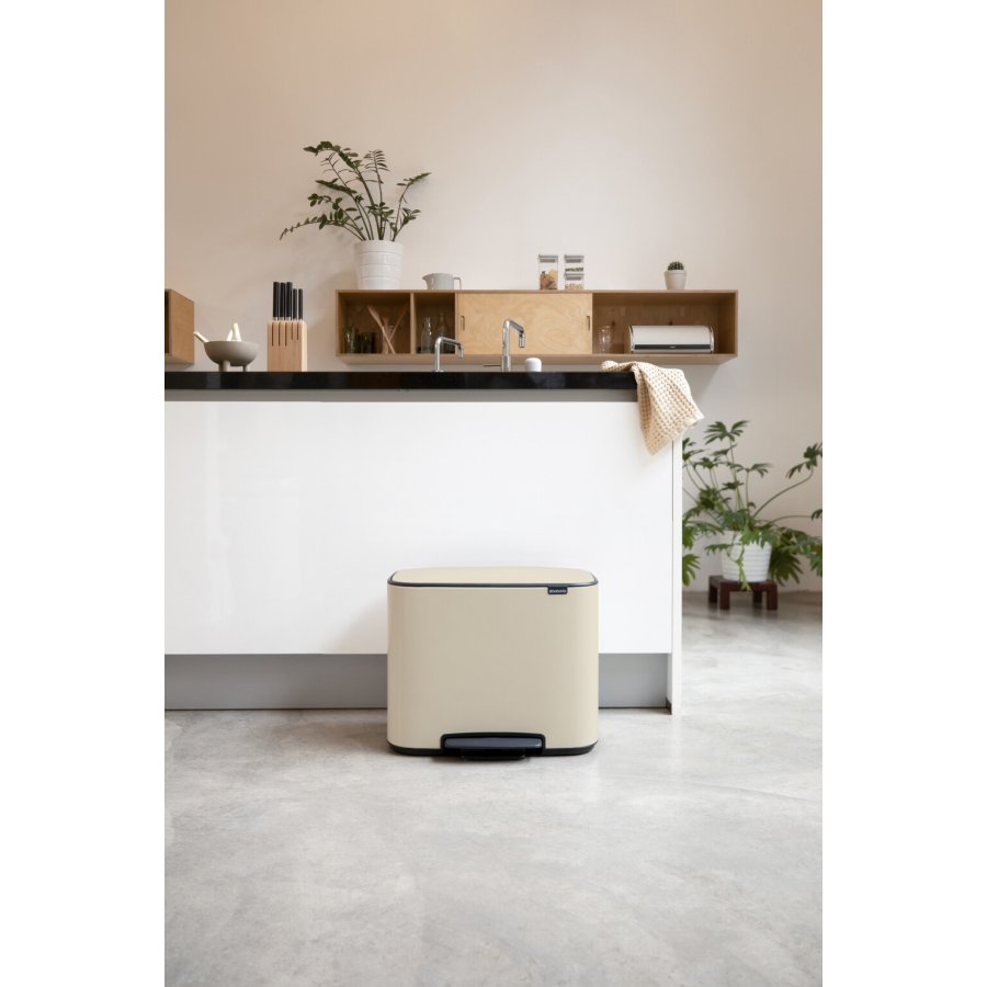 Brabantia Bo Pedalspand 36 L, Soft Beige