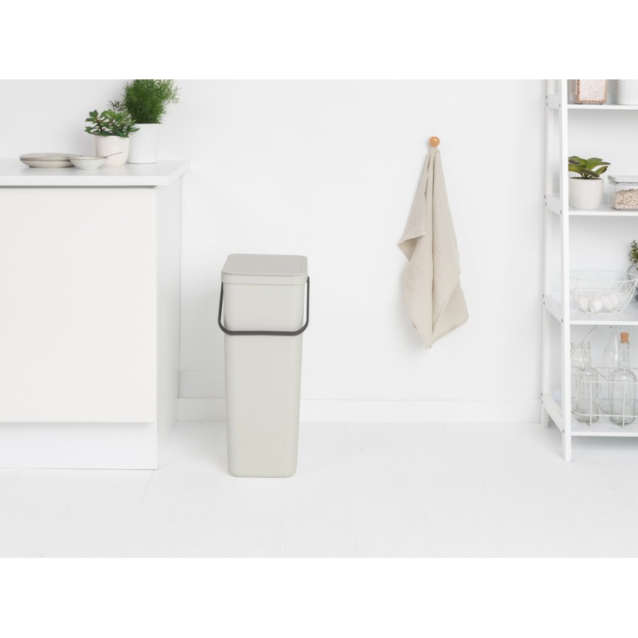 Brabantia Sort & Go Affaldsspand m. Lg 40 L, Lys Gr