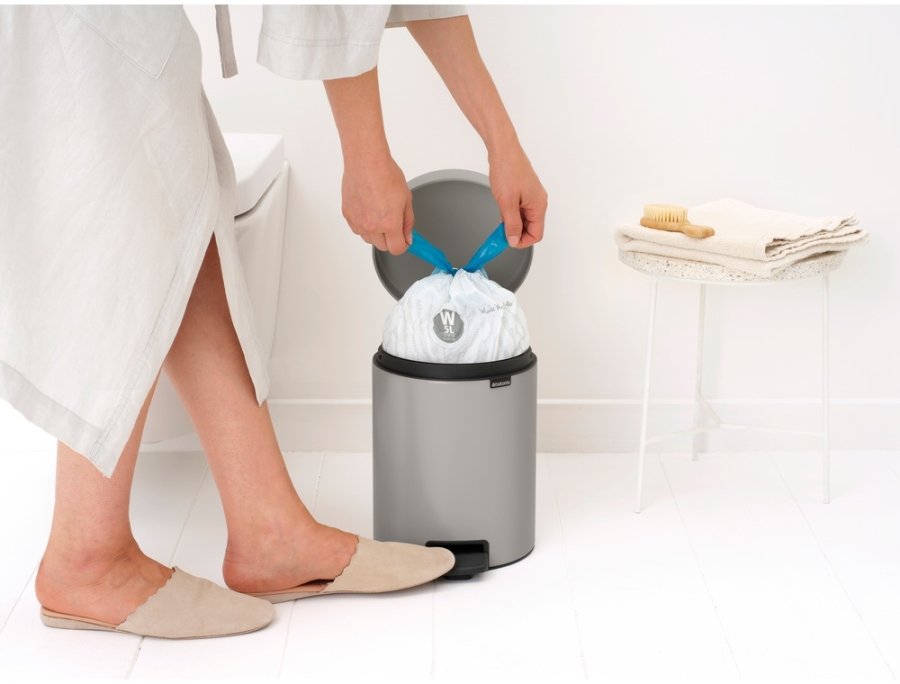 Brabantia Newlcon Pedalspand 5 L, Lysegr�